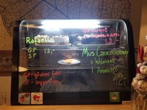 Cakes at Ahimsa Vegan Restaurant and Club in Wroclaw