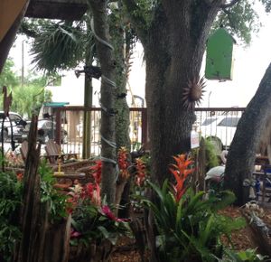 Finns covered seating area at Finn's Island Style Grub in Panama City Beach
