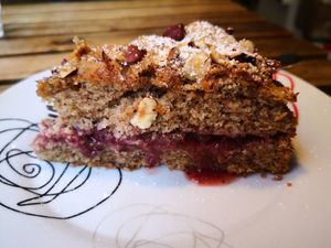 Linzer cake at Fram Cafe in Bologna
