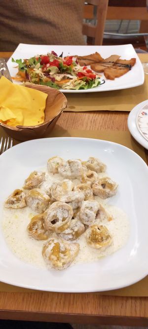 Tortellini con la panna veg at Io Veg in Modena