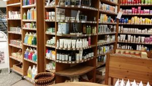 Photos of the store  at Holte Helsekost in Holte