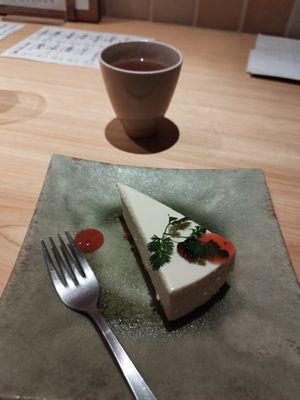 Tofu cheesecake at Tofu Sorano in Tokyo