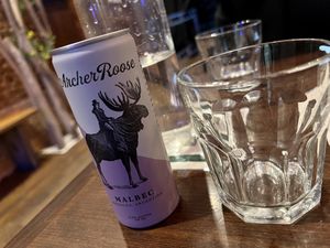 wine f/ can  at VSpot Express in New York City