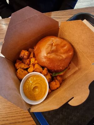 Burger with sweet potato fries at Copper Branch in Brossard