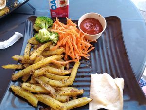 Kids quesadilla with "fries" at Copper Branch in Brossard