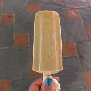 Hazelnut  at Stickhouse in Fuengirola