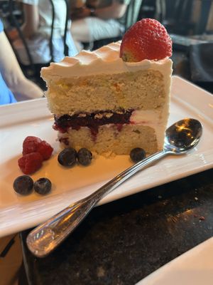 Chantilly cake  at Louisiana Pizza Kitchen in New Orleans