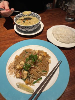 pad thai, curry + large rice   at Khuanjai Thai in Osaka
