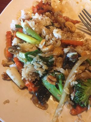 Pad Cashew at Leela Thai Cuisine in Fargo