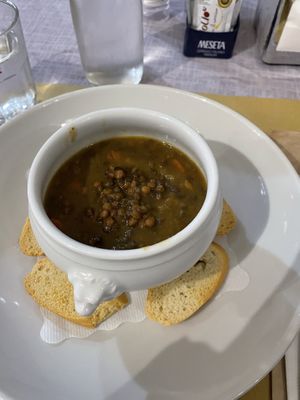   at V-Bar Natural in Parma