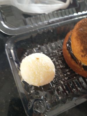 "Branquinho" de côco at Donna Laura Doces e Salgados in Porto Alegre