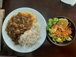 Molho de PTS com polenta - bem servido at Donna Laura Doces e Salgados in Porto Alegre