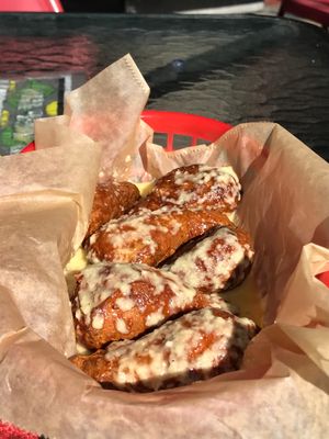 Garlic wings at Equelecua Cuban Cafe - Cloud Kitchen in Los Angeles