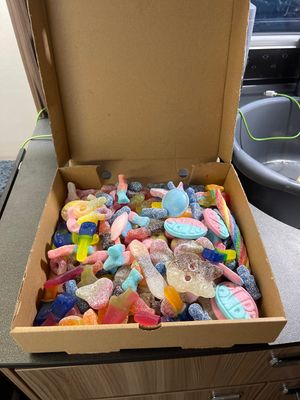 Pic and mix 🥰 at Blondes in Cottingham