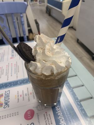   at Blondes in Cottingham