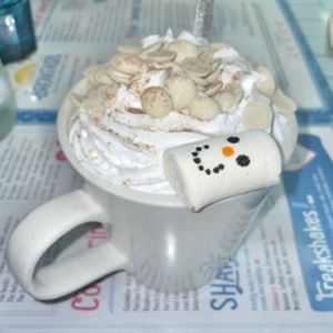   at Blondes in Cottingham