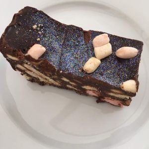 vegan rocky road  at Blondes in Cottingham