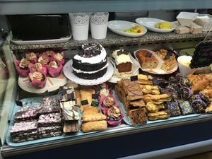   at Blondes in Cottingham