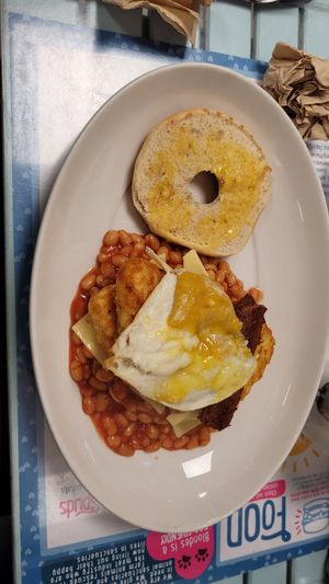 Breakfast bagel with "egg" at Blondes in Cottingham
