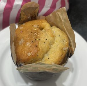 Lemon and Poppy Muffin   at Blondes in Cottingham