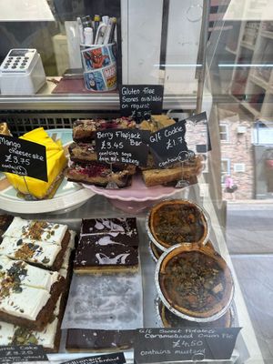   at Blondes in Cottingham