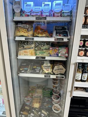   at Blondes in Cottingham