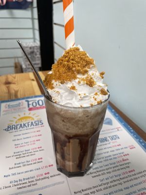   at Blondes in Cottingham