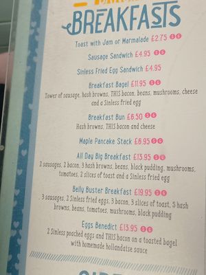  at Blondes in Cottingham