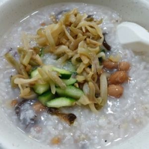 healthy porridge  at QQ Rice - Tanjong Pagar MRT in Central Singapore