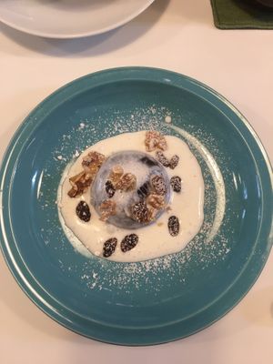   at Kaffetanten in Tokyo