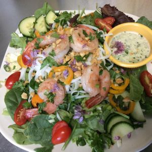 Thai Prawn Salad at The Pearl Cafe in Chehalis