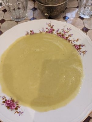 Entré (cumin and lentil soup) at Le Safran in Toulouse