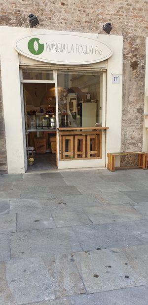 Street view at Mangia la Foglia Bio  in Parma