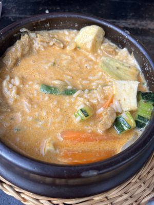 Red curry (prettier when served) 7/10  at Soy in Berlin