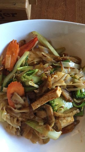 Rice noodles, tofu, saitan, vegetables  at Soy in Berlin