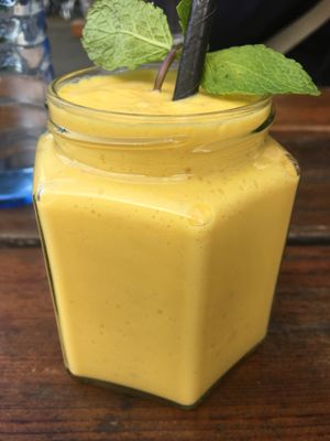 Mango drink at Soy in Berlin