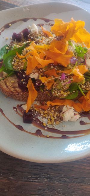 Smashed avo at Livefast Cafe in Halls Gap