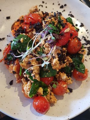 Spanish tofu scramble at Livefast Cafe in Halls Gap