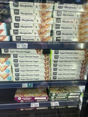 365 Own Store Brand - Vegan Ultimate Veggie 🍕 Spotted #Veganuary at Whole Foods Market in Dublin