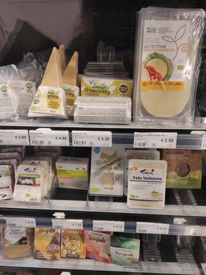 Cheeses Vegan at NaturaSi - X Giornate in Brescia
