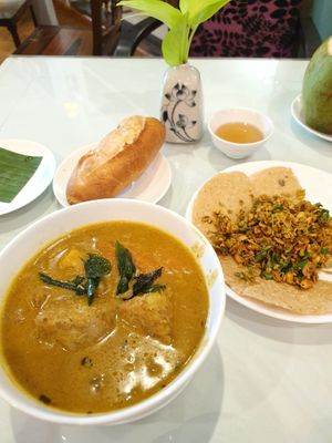 Mushroom curry with yam and carrot. Cracker with mushroom at Bong Sung Vegetarian Food - District 1 in Ho Chi Minh City