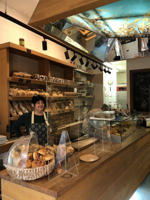 inside  at Kruscic in Split