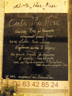 Affiche at Arts Thes Miss in Antibes