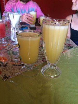 passionfruit drink  at Paz y Flora - Soda Passiflora in Monteverde