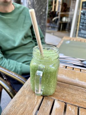 Green smoothie  #Veganuary at BodhiGreen Vegetariano in Alicante