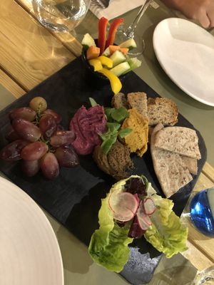 Trio of pâté for starter  at BodhiGreen Vegetariano in Alicante