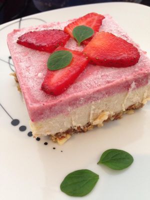 Raw Cheesecake at Purolove Vegan Gourmet in Panama City