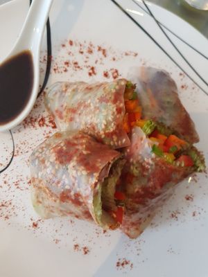 Thai wraps at Purolove Vegan Gourmet in Panama City