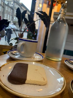 Vegan shortbread at Henderson's Vegan in Edinburgh