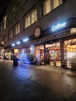  at Granola Company in Graz